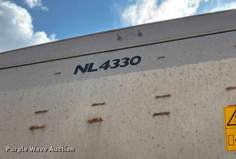 image for item DW3488 2020 RoGator RG1300C spreader