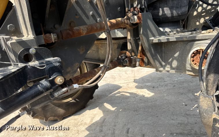 image for item DW3488 2020 RoGator RG1300C spreader