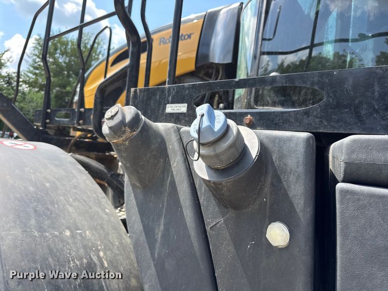 image for item DW3488 2020 RoGator RG1300C spreader