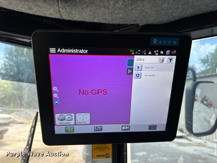 image for item DW3488 2020 RoGator RG1300C spreader