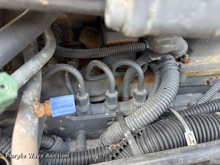 image for item DW3488 2020 RoGator RG1300C spreader