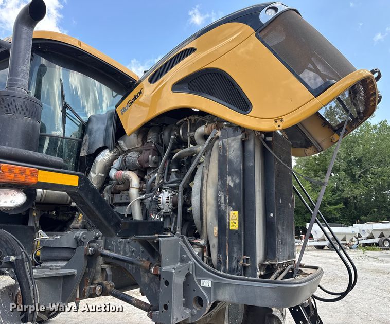 image for item DW3488 2020 RoGator RG1300C spreader