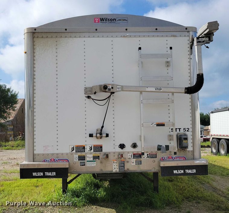 image for item DX7434 2011 Wilson Pace Setter grain trailer
