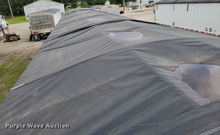 image for item DX7436 2013 Wilson Pacesetter grain trailer