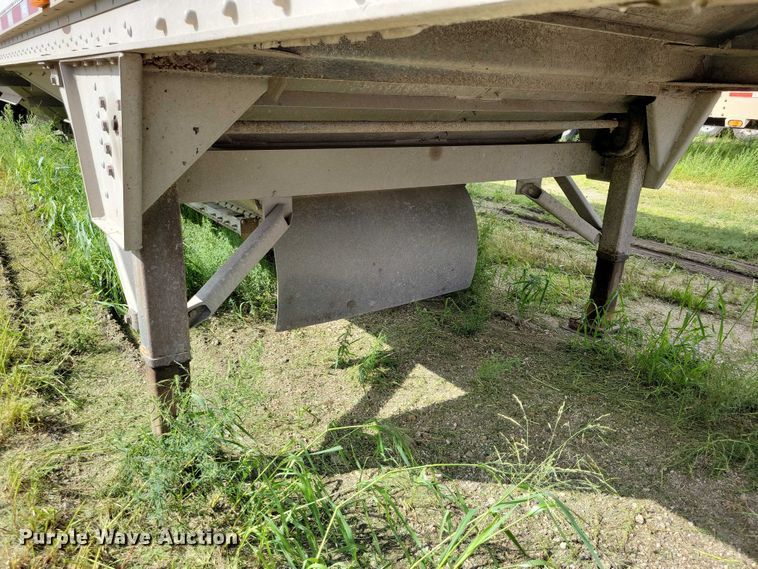 image for item DX7436 2013 Wilson Pacesetter grain trailer