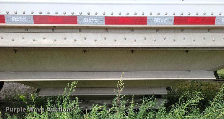 image for item DX7436 2013 Wilson Pacesetter grain trailer