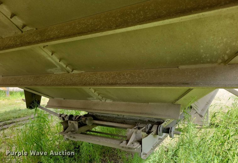 image for item DX7436 2013 Wilson Pacesetter grain trailer