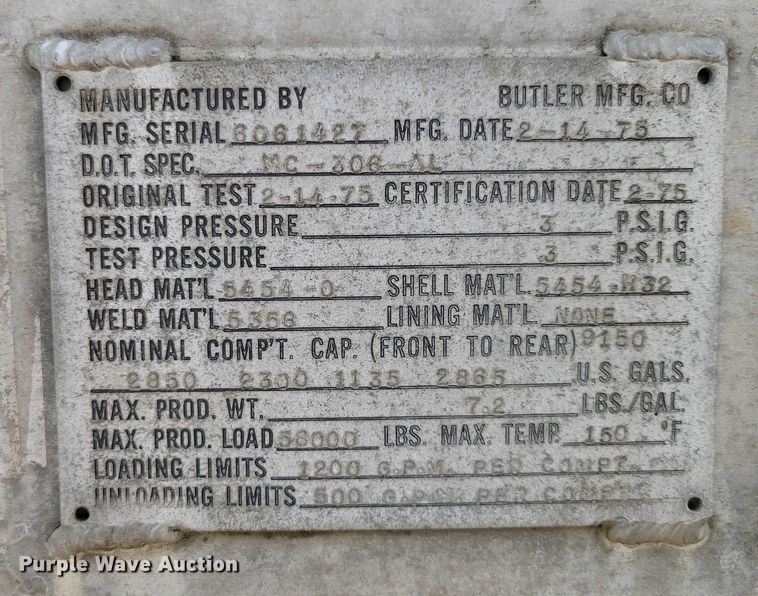 image for item DX7439 1975 Butler tank trailer