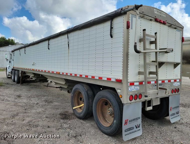image for item DX7441 2007 Wilson Pacesetter grain trailer