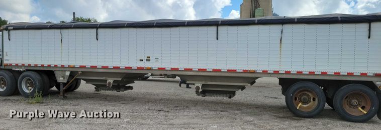 image for item DX7441 2007 Wilson Pacesetter grain trailer
