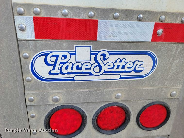 image for item DX7441 2007 Wilson Pacesetter grain trailer