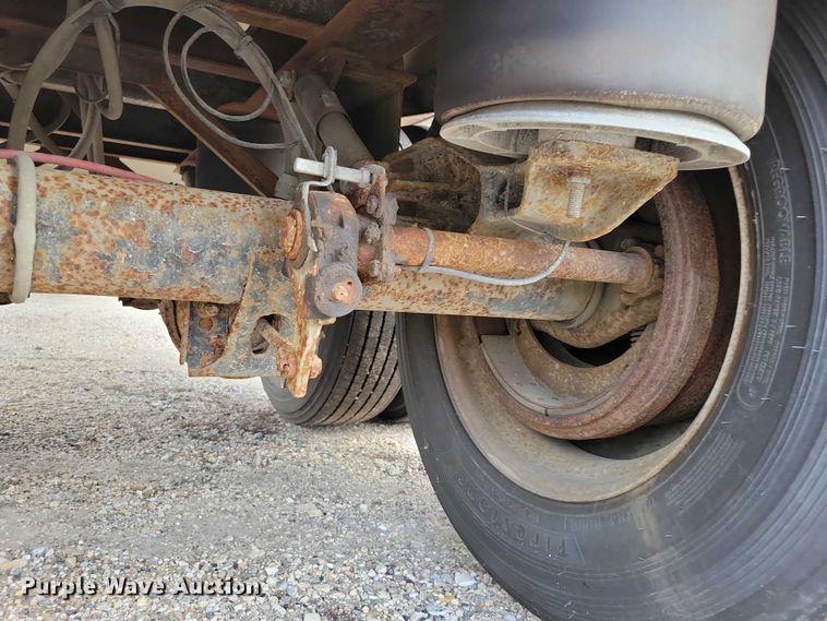 image for item DX7441 2007 Wilson Pacesetter grain trailer