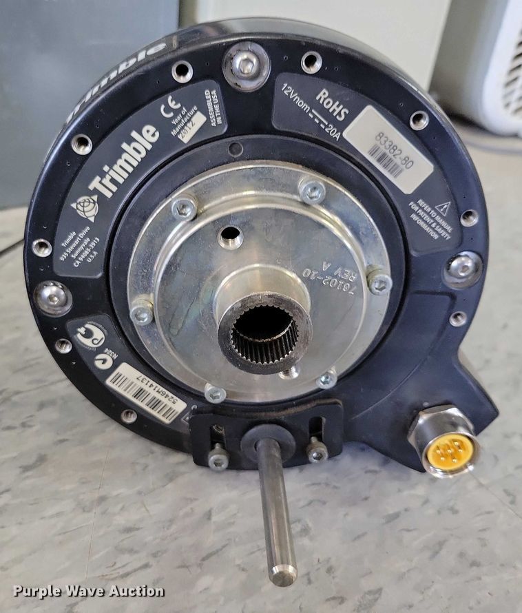 image for item DX7448 Trimble Ez-Steer GPS