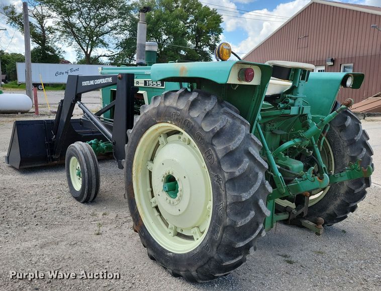 image for item DX7450 Oliver 1555 tractor