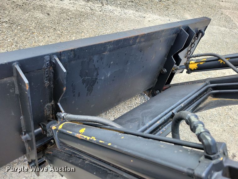 image for item DX7450 Oliver 1555 tractor