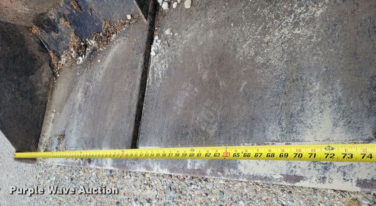 image for item DX7450 Oliver 1555 tractor