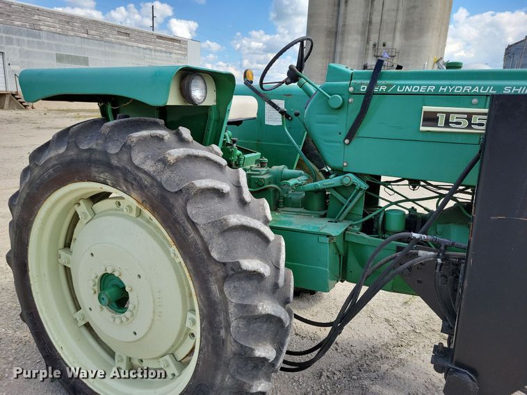 image for item DX7450 Oliver 1555 tractor