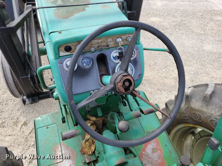 image for item DX7450 Oliver 1555 tractor