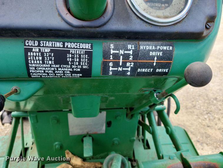 image for item DX7450 Oliver 1555 tractor