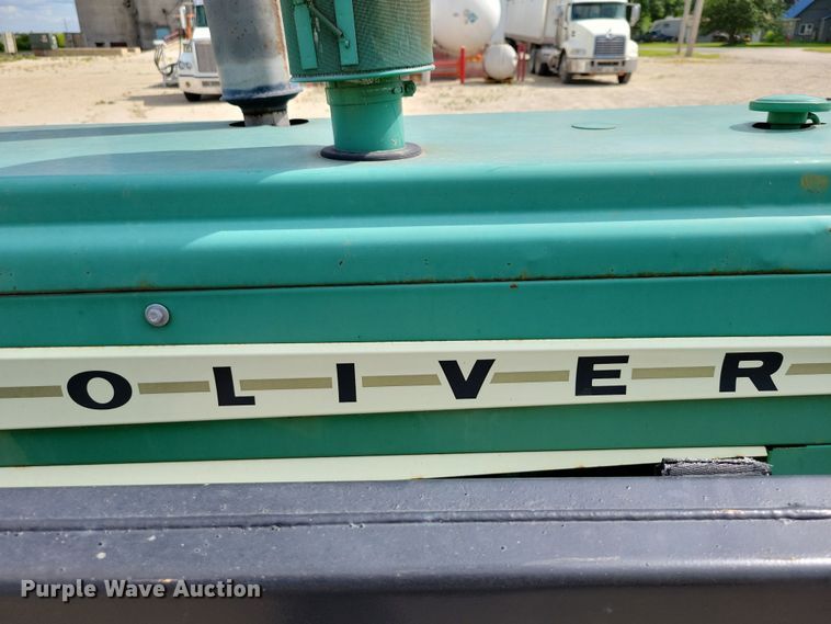 image for item DX7450 Oliver 1555 tractor