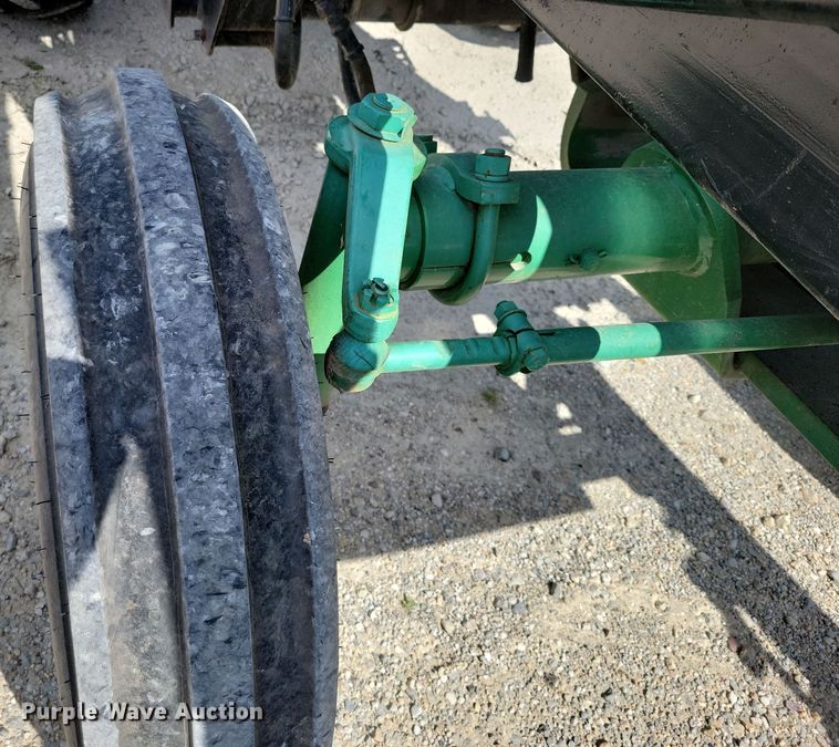 image for item DX7450 Oliver 1555 tractor