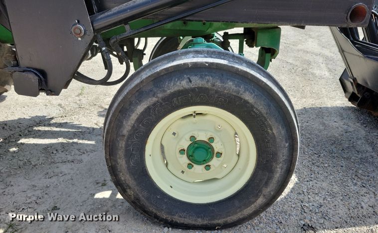 image for item DX7450 Oliver 1555 tractor