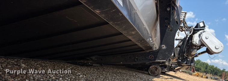 image for item DY0926 2024 MacDon FD250 flex draper head