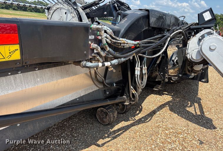 image for item DY0926 2024 MacDon FD250 flex draper head