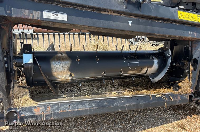 image for item DY0926 2024 MacDon FD250 flex draper head