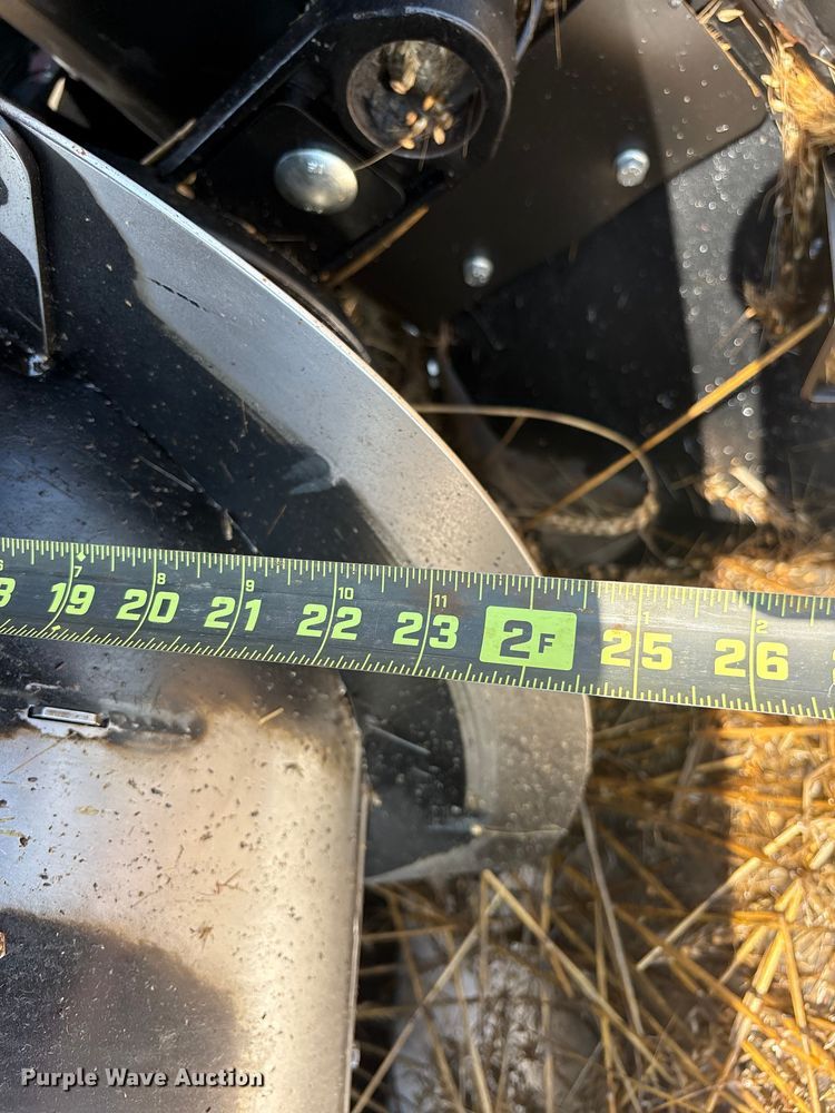 image for item DY0926 2024 MacDon FD250 flex draper head