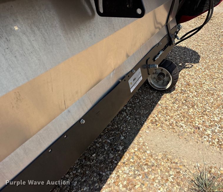 image for item DY0926 2024 MacDon FD250 flex draper head