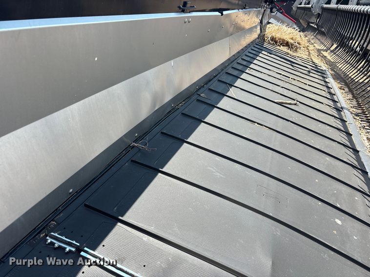 image for item DY0926 2024 MacDon FD250 flex draper head