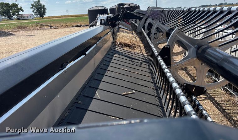 image for item DY0926 2024 MacDon FD250 flex draper head