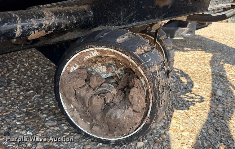 image for item DY0926 2024 MacDon FD250 flex draper head