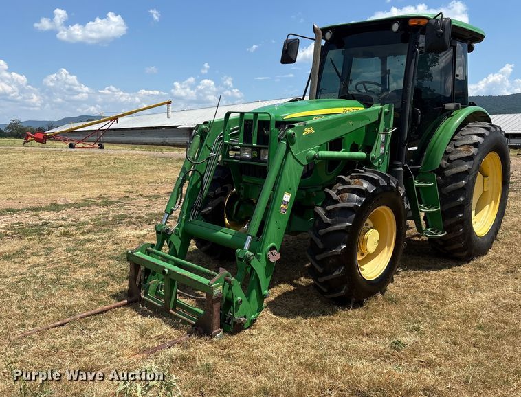 2011 John Deere 6115D