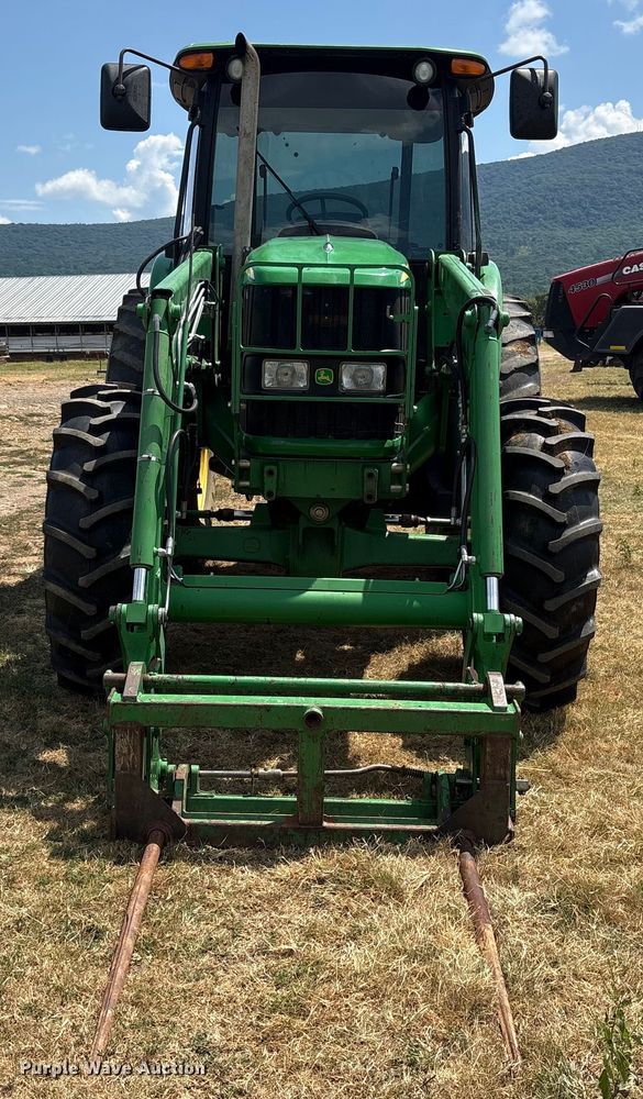 image for item DY0927 2011 John Deere 6115D MFWD tractor