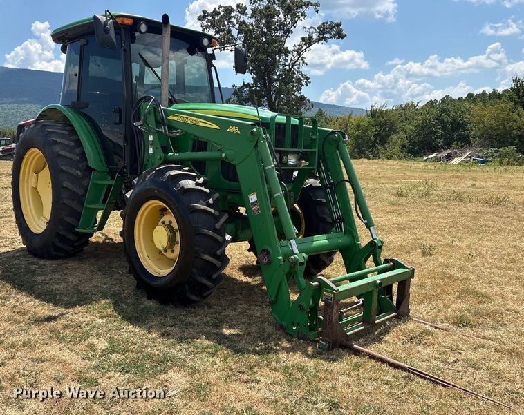 image for item DY0927 2011 John Deere 6115D MFWD tractor