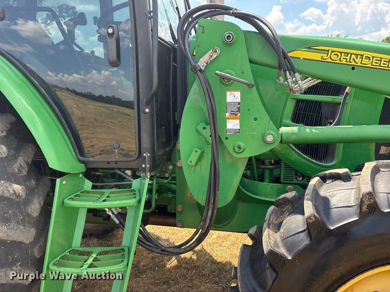 image for item DY0927 2011 John Deere 6115D MFWD tractor