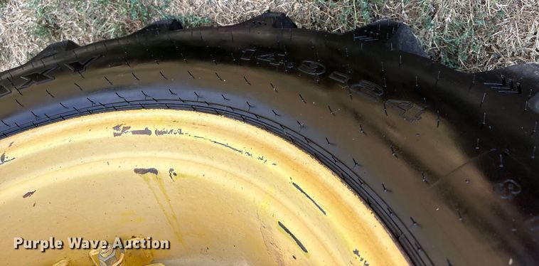 image for item DY0927 2011 John Deere 6115D MFWD tractor