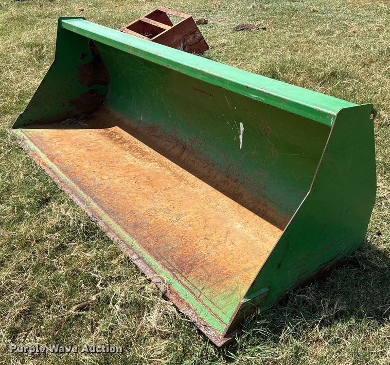 image for item DY0927 2011 John Deere 6115D MFWD tractor