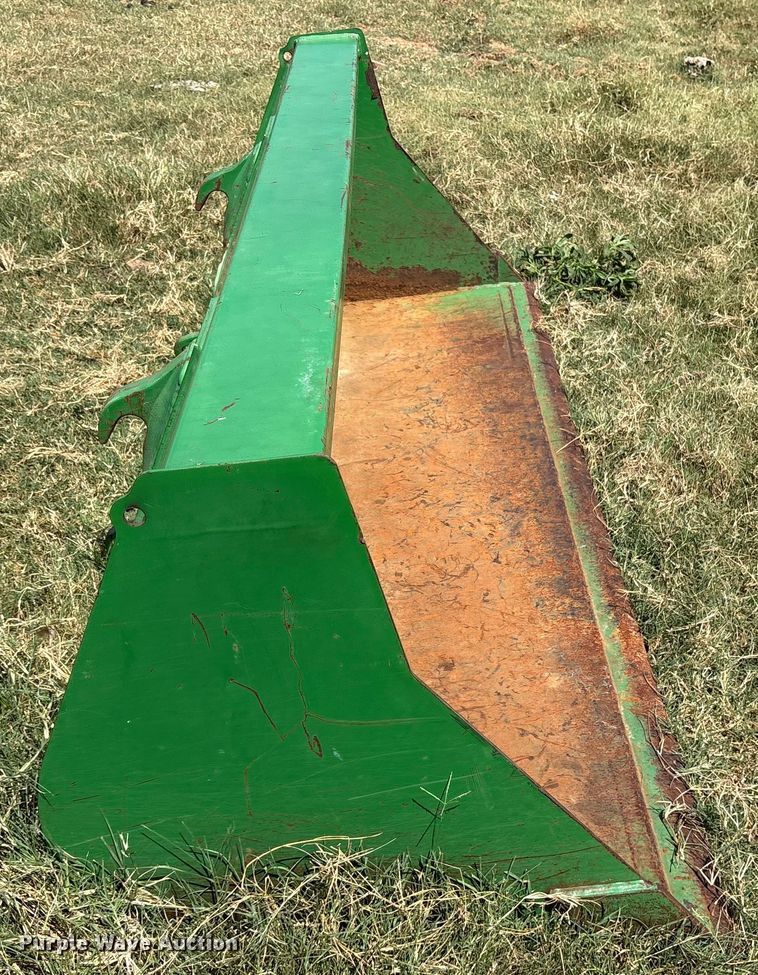 image for item DY0927 2011 John Deere 6115D MFWD tractor