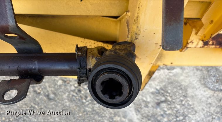 image for item DY0928 New Holland 74C rigid head