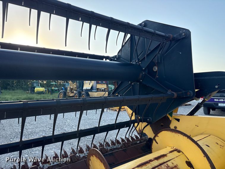 image for item DY0928 New Holland 74C rigid head