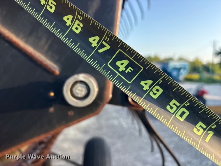 image for item DY0928 New Holland 74C rigid head