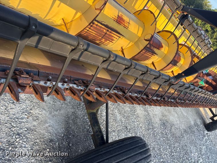 image for item DY0928 New Holland 74C rigid head