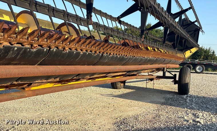 image for item DY0928 New Holland 74C rigid head