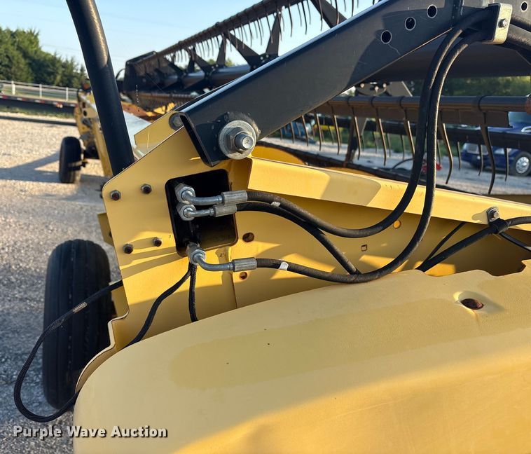 image for item DY0928 New Holland 74C rigid head