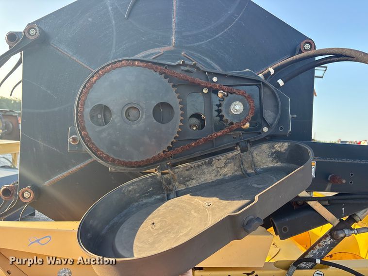 image for item DY0928 New Holland 74C rigid head