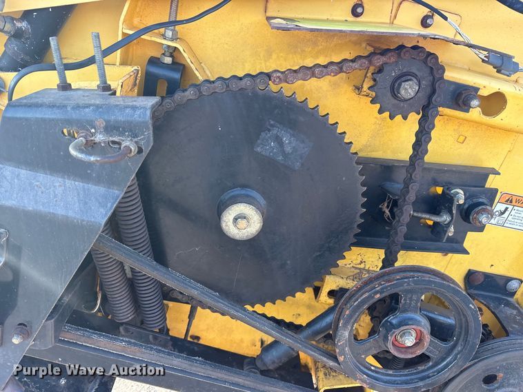 image for item DY0928 New Holland 74C rigid head