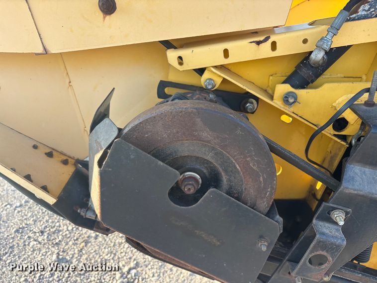 image for item DY0928 New Holland 74C rigid head